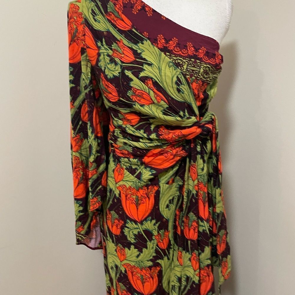 NWT Free People Pardon My French Maxi
One Shoulder Dress Size XS
Retail $228 New - Picture 3 of 11